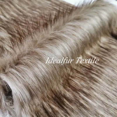 Pelliccia artificiale in finta pelle jacquard di peluche a pelo lungo